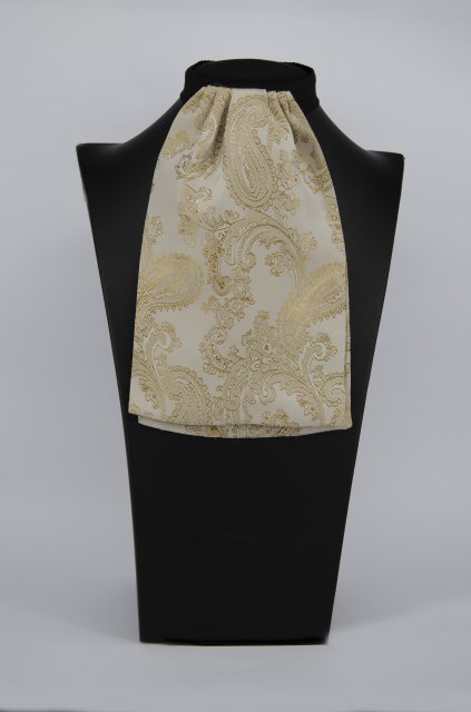 Equi-Jewel by Emily Galtry (38) Gold Paisley Contrast Colour Middle