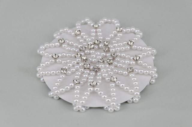 Equi-Jewel by Emily Galtry White Pearl & Diamante Bun Net