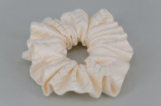 Equi-Jewel by Emily Galtry EJS-61 Geneva Champagne Scrunchie