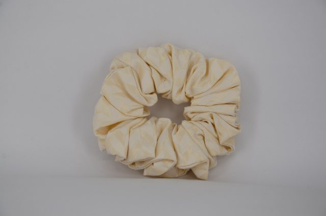 Equi-Jewel by Emily Galtry EJS-33 Cream Chevron Scrunchie